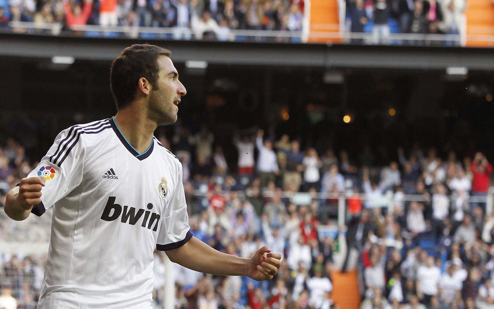 拜仁后防支柱康复遇阻，于帕梅卡诺确定缺席赛季收官关键战